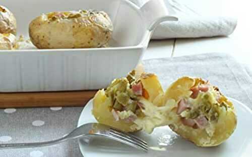 Pommes de terre farcies au jambon et fromage à raclette - Facile