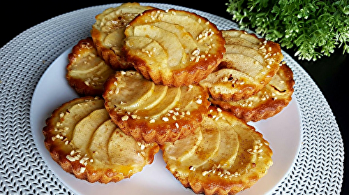 Recette Tartelettes aux pommes Facile : délicieuse, gourmande Seulement 160 Kcal 