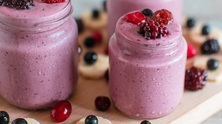 Smoothie aux trois fruits – recette rapide| Recette Mixte