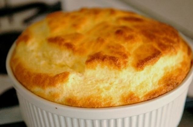 Soufflé de pommes de terre au fromage - Rapide et Délice