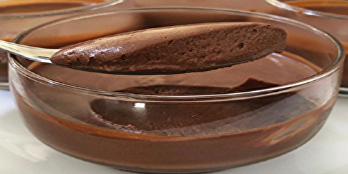 Recette de Mousse au chocolat : seulement 2 ingrédients !