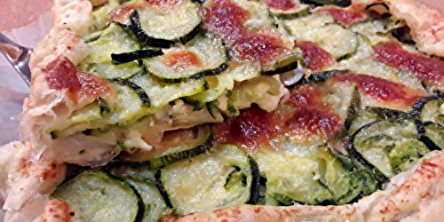 Tarte salée aux pommes de terre et courgettes