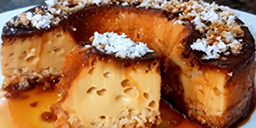 Flan au lait avec de la noix de coco