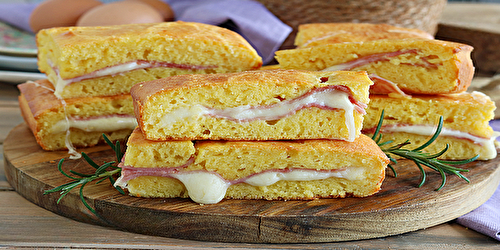 Gâteau Salé au Yaourt avec Jambon et Fromage : moelleux !