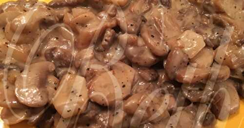 Champignons au Sauce Poivre / Cogumelos com Molho Pimenta