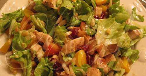 Salada Colorida de Frango e Pêssegos / Salade Colorée au Poulet et Pêches