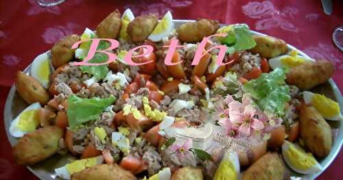 Salade au thon er Beignet de Morue  /Salada de Atum com Bolinhos de Bacalhau