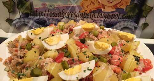 Salade Pommes de terre au Thon et Tomates / Salada de Batata com Atum e Tomates