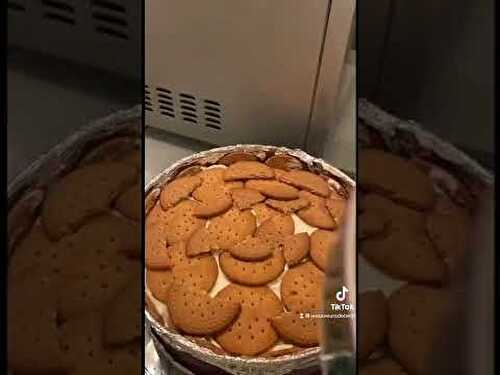 Bolo de Bolacha com Natas e Mousse de Chocolate / Gâteau aux Biscuits à la Crème Fouetter et Mousse Chocolat