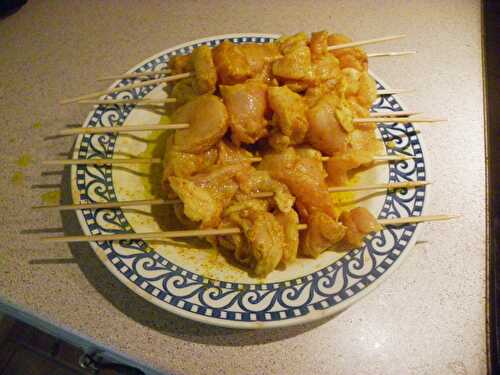 Brochette de poulet au curry