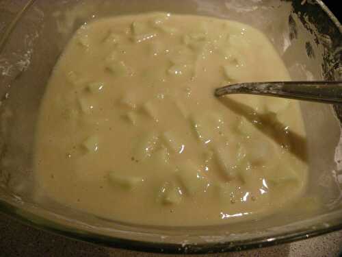 Gâteau au yaourt, sans gluten sans lactose aux pommes