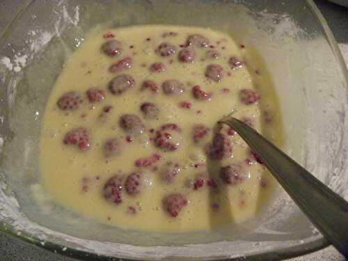 Gâteau aux framboises sans lactose et sans gluten