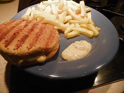 Hamburger roquefort,cantal