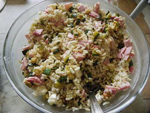 Salade riz,feta,jambon et courgettes