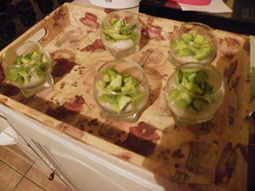 Verrine avocat et thon mayonnaise