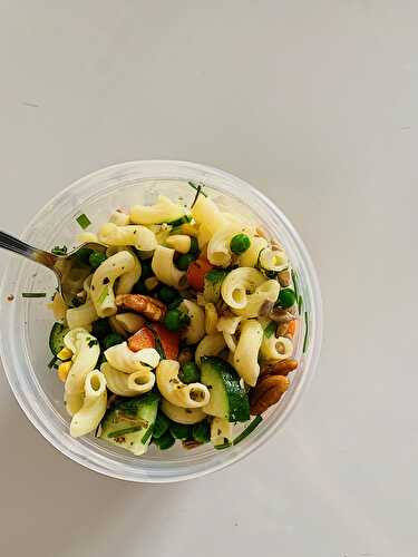 Macaronis express aux légumes du jardin