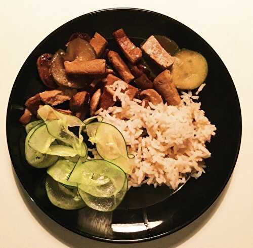 RECETTE-Sauté de tofu mariné, champignons, concombre et riz basmati