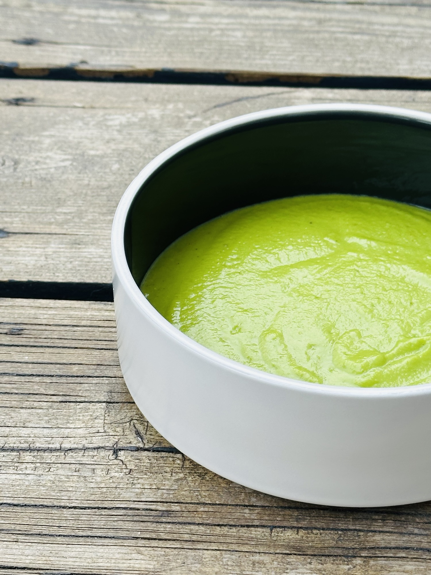 Crème de pois verts au gingembre - Les Zackardises
