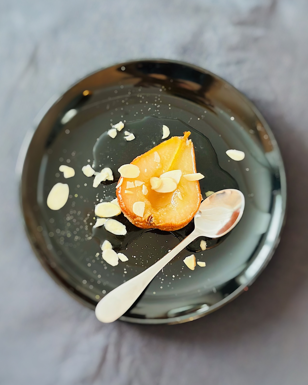 Poire pochée à l’érable