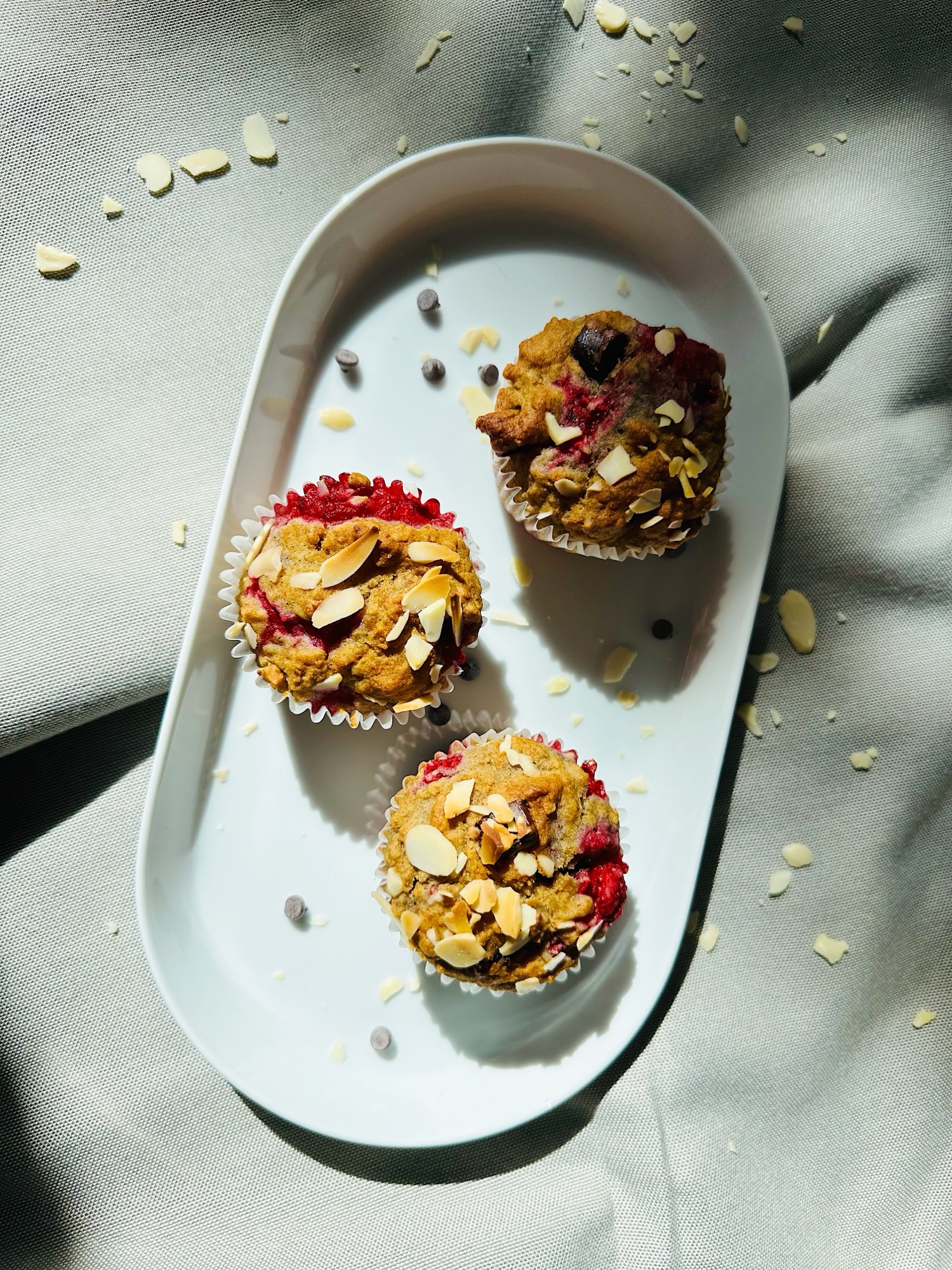 Muffins aux framboises et chocolat - Les Zackardises