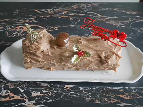 BÛCHE DE NOEL A LA CRÈME DE MARRON