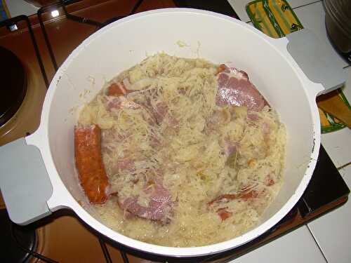 CHOUCROUTE GARNIE ALSACIENNE