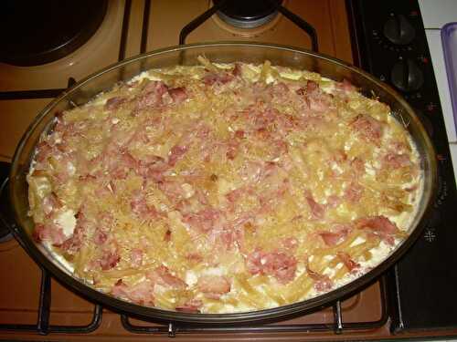 GRATIN DE PÂTES AU JAMBON