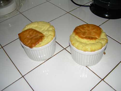 SOUFFLES AU FROMAGE