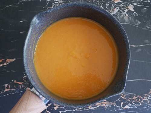 SOUPE DE COURGE ET CAROTTES