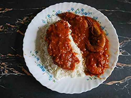 GAMBAS OU QUEUES DE LANGOUSTE A L'ARMORICAINE