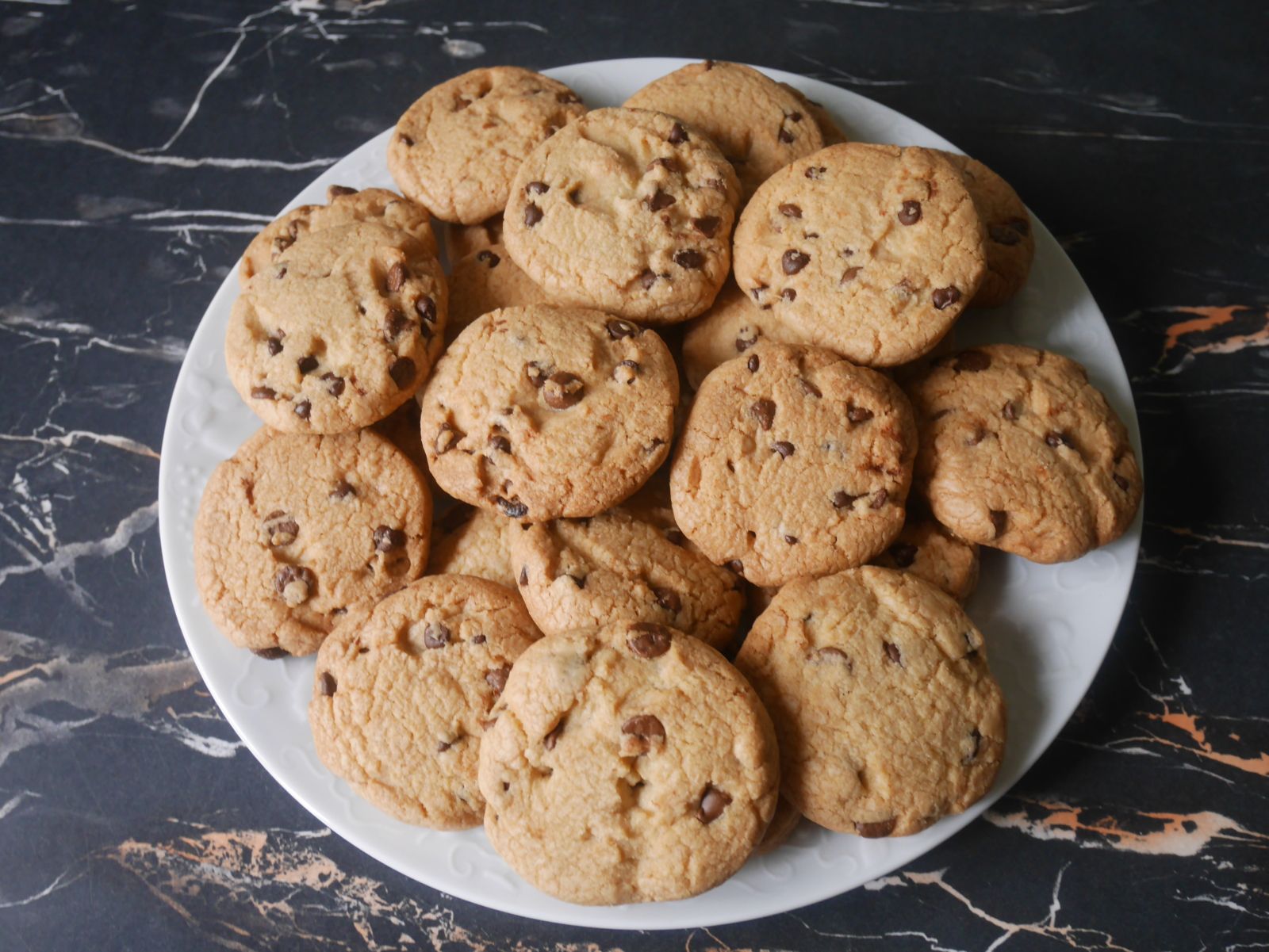 COOKIES AUX DEUX CHOCOLATS