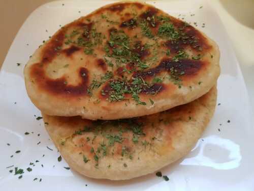 Naan au poulet curry