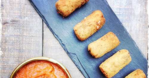 Croquettes aux aubergines (et leur petite sauce tomate)