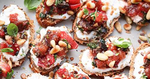 Mes crostini tomate et feta