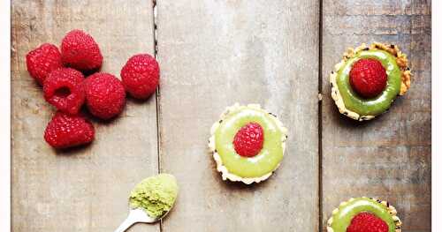 Mes tartelettes chocolat blanc/thé vert et framboises (vive le recyclage!)