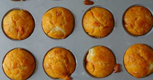 Mini-cakes tomates séchées et fromage de chèvre