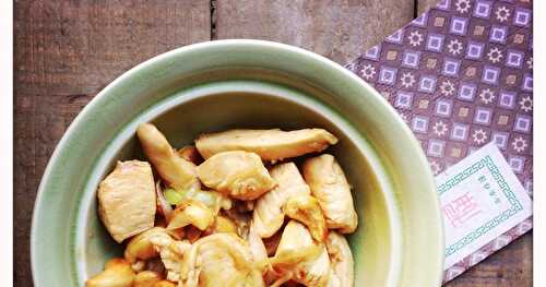 Poulet sauté aux noix de cajou (parce que j'ai des envies d'ailleurs)