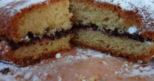 Victoria sponge cake 