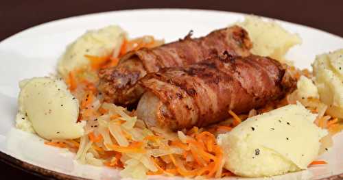 "Fausse" potée de carottes et chou blanc, saucisses grillées au lard fumé ...