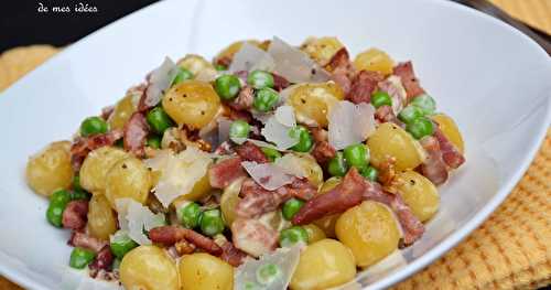 Gnocchis rissolés aux petits pois, lardons fumés et noix