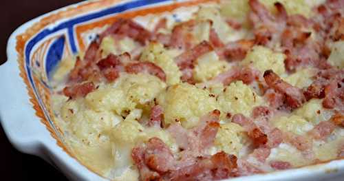 Gratin de chou-fleur aux lardons, moutarde à l'ancienne et parmesan