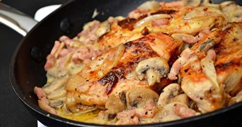 Suprêmes de poulet Val-Dieu aux champignons, lardons, échalotes et miel...