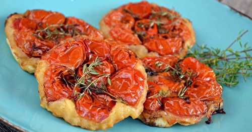 Tartelettes façon "Tatin" de tomates cerises, mozzarella, thym et balsamique...