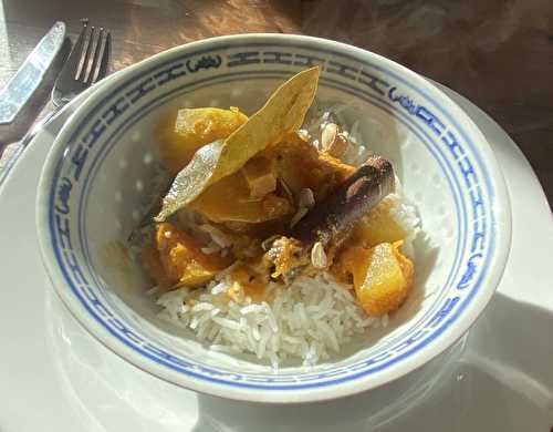 CURRY DE BUTTERNUT ET POMMES DE TERRE