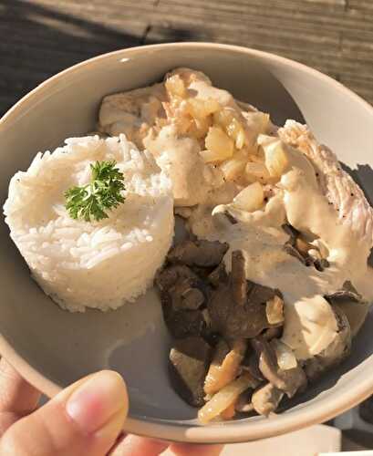 Escalopes de dinde à la crème et aux champignons