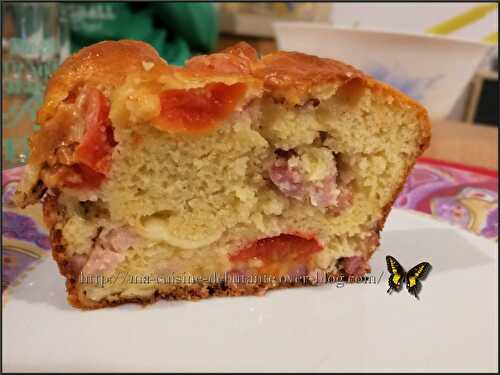 Cake moelleux aux fromages et lardons