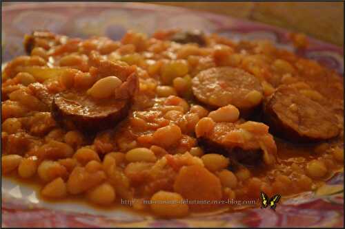 Délice de saucisses fumées et ses haricots blancs au Cooking Chef Gourmet