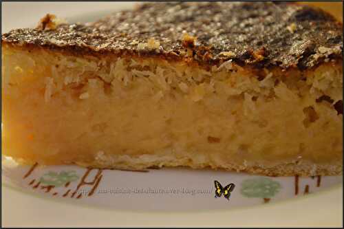 Gâteau noix de coco et à la pâte d'amande