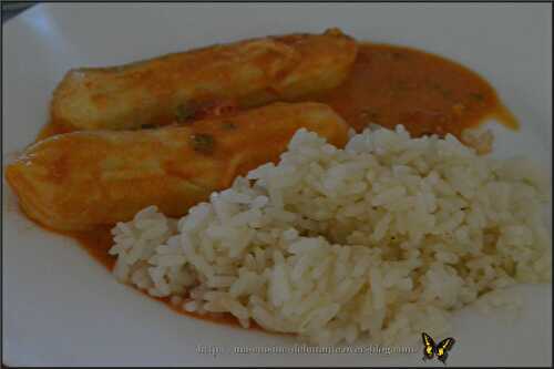 Quenelles à la sauce tomate