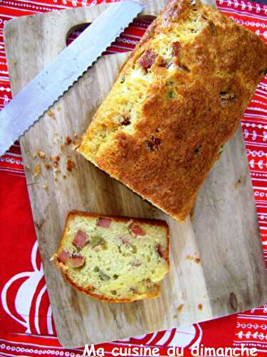 Cake au jambon, olives & Emmenthal